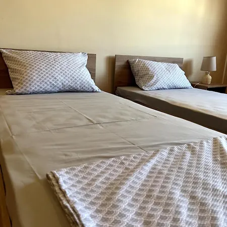 For You, 2-bedroom ブルガス